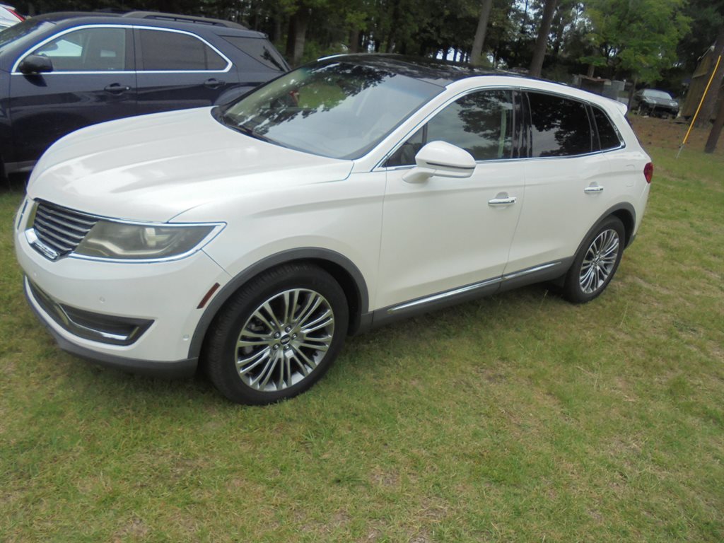 2016 Lincoln MKX Reserve FWD's photo