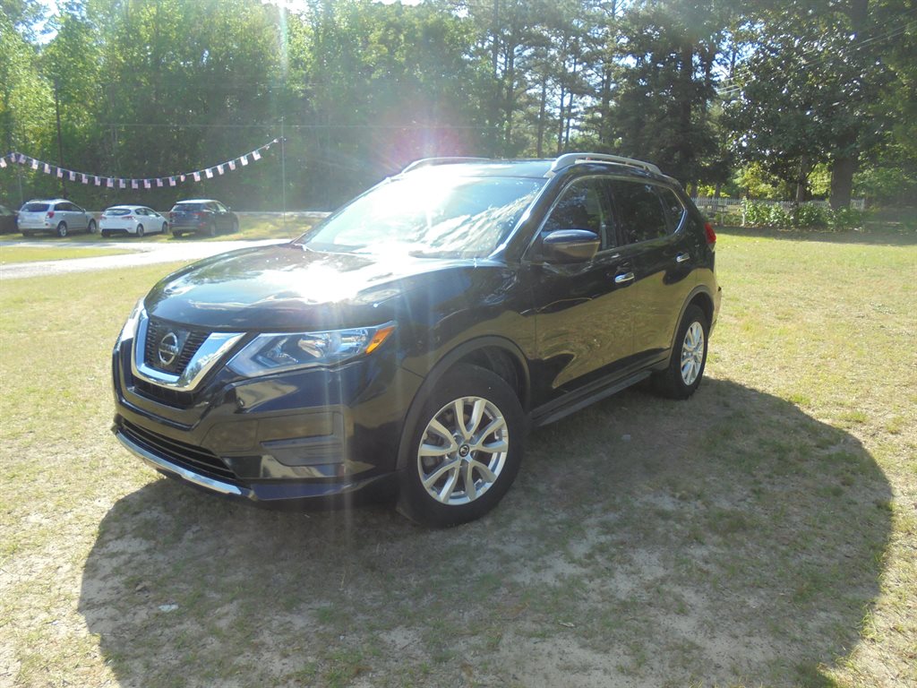 2017 Nissan Rogue SV